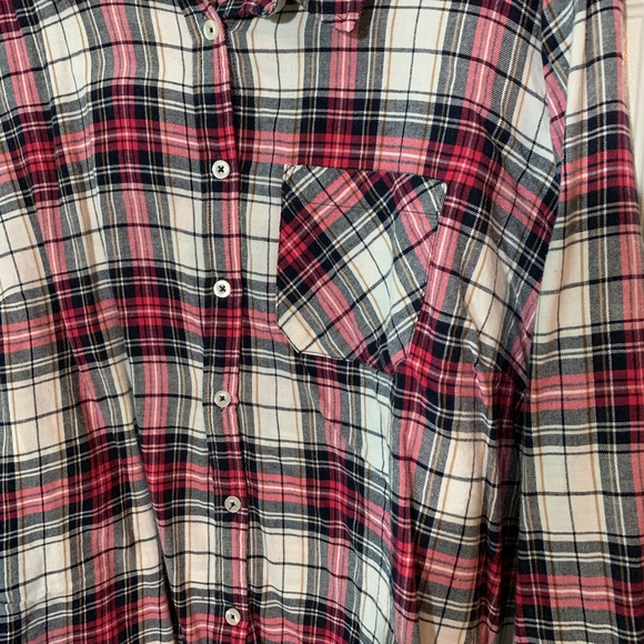 Forever 21 Flannel Style Shirt - Picture 2 of 5